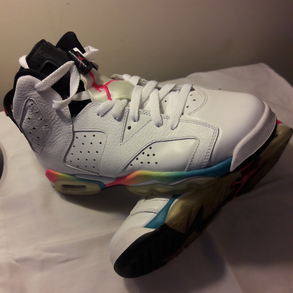 2009 Nike Retro Jordan's V1... SKU # 384665-103